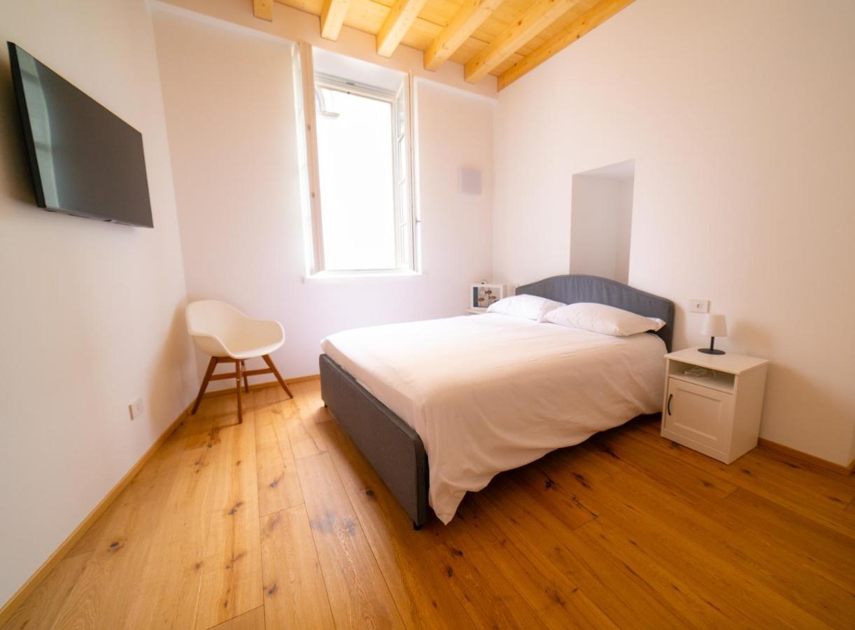 Locanda Alberti Mandello del Lario Extérieur photo